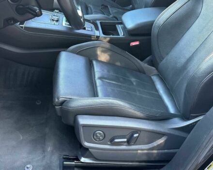 Черный Ауди Ку 5, объемом двигателя 2 л и пробегом 30 тыс. км за 14000 $, фото 9 на Automoto.ua