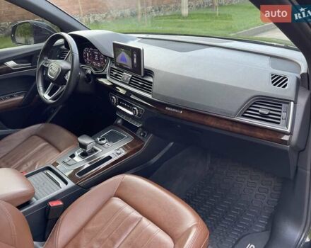 Черный Ауди Ку 5, объемом двигателя 2 л и пробегом 103 тыс. км за 26500 $, фото 44 на Automoto.ua