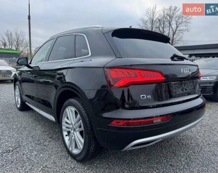 Черный Ауди Ку 5, объемом двигателя 1.98 л и пробегом 86 тыс. км за 28900 $, фото 98 на Automoto.ua