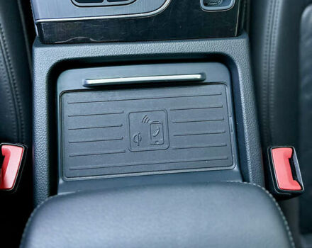 Черный Ауди Ку 5, объемом двигателя 1.98 л и пробегом 112 тыс. км за 27000 $, фото 29 на Automoto.ua