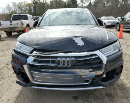 Черный Ауди Ку 5, объемом двигателя 2 л и пробегом 0 тыс. км за 18500 $, фото 1 на Automoto.ua