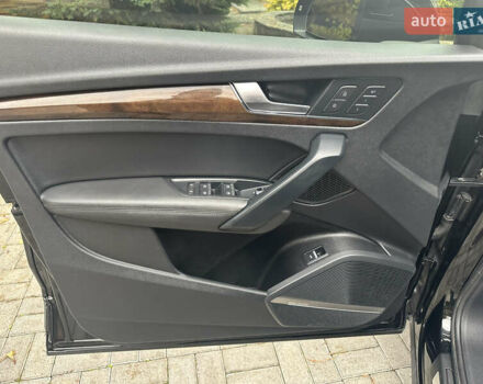 Чорний Ауді Ку 5, об'ємом двигуна 1.98 л та пробігом 87 тис. км за 26900 $, фото 44 на Automoto.ua