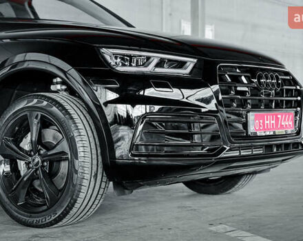 Черный Ауди Ку 5, объемом двигателя 1.98 л и пробегом 68 тыс. км за 28800 $, фото 6 на Automoto.ua