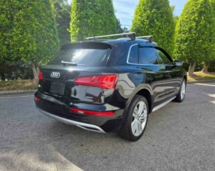 Чорний Ауді Ку 5, об'ємом двигуна 2 л та пробігом 50 тис. км за 16100 $, фото 5 на Automoto.ua