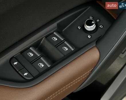 Черный Ауди Ку 5, объемом двигателя 1.98 л и пробегом 200 тыс. км за 25900 $, фото 28 на Automoto.ua