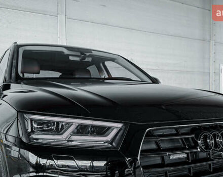 Черный Ауди Ку 5, объемом двигателя 1.98 л и пробегом 68 тыс. км за 28800 $, фото 5 на Automoto.ua