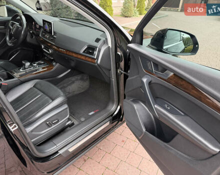 Черный Ауди Ку 5, объемом двигателя 2 л и пробегом 143 тыс. км за 25300 $, фото 65 на Automoto.ua