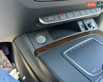 Черный Ауди Ку 5, объемом двигателя 1.98 л и пробегом 84 тыс. км за 28900 $, фото 97 на Automoto.ua