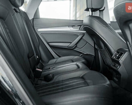 Черный Ауди Ку 5, объемом двигателя 1.98 л и пробегом 68 тыс. км за 28800 $, фото 61 на Automoto.ua