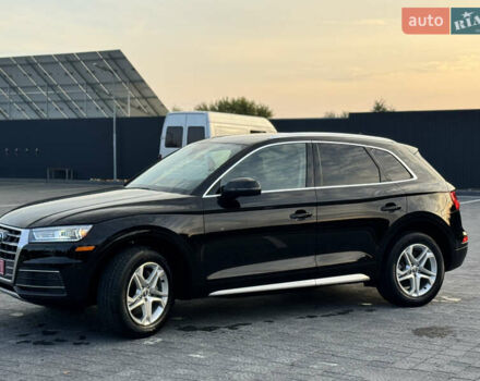Черный Ауди Ку 5, объемом двигателя 0 л и пробегом 180 тыс. км за 25000 $, фото 4 на Automoto.ua