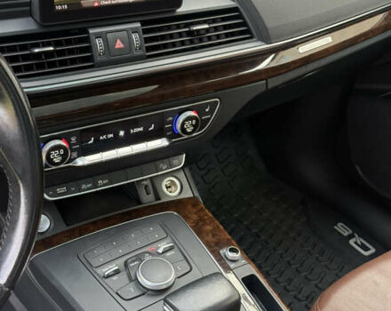 Чорний Ауді Ку 5, об'ємом двигуна 2 л та пробігом 147 тис. км за 22500 $, фото 18 на Automoto.ua