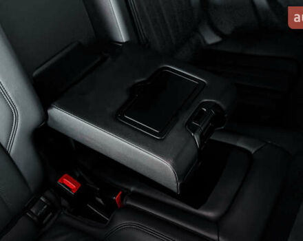 Черный Ауди Ку 5, объемом двигателя 1.98 л и пробегом 68 тыс. км за 28800 $, фото 65 на Automoto.ua