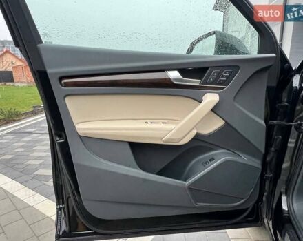 Чорний Ауді Ку 5, об'ємом двигуна 1.98 л та пробігом 108 тис. км за 25300 $, фото 6 на Automoto.ua