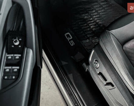 Черный Ауди Ку 5, объемом двигателя 1.98 л и пробегом 68 тыс. км за 28800 $, фото 34 на Automoto.ua