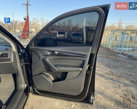 Черный Ауди Ку 5, объемом двигателя 1.98 л и пробегом 106 тыс. км за 21800 $, фото 15 на Automoto.ua