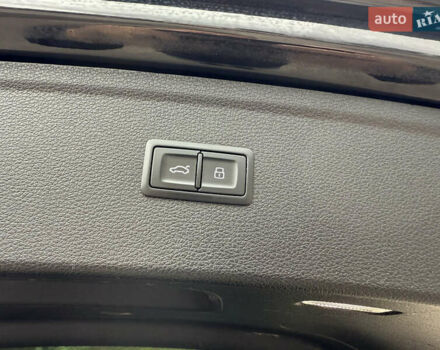 Чорний Ауді Ку 5, об'ємом двигуна 2 л та пробігом 168 тис. км за 23900 $, фото 38 на Automoto.ua