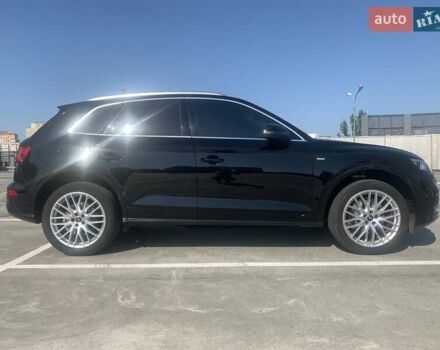 Черный Ауди Ку 5, объемом двигателя 2 л и пробегом 128 тыс. км за 45300 $, фото 10 на Automoto.ua