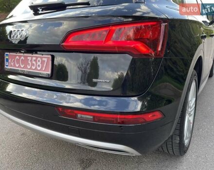 Черный Ауди Ку 5, объемом двигателя 2 л и пробегом 103 тыс. км за 26500 $, фото 56 на Automoto.ua