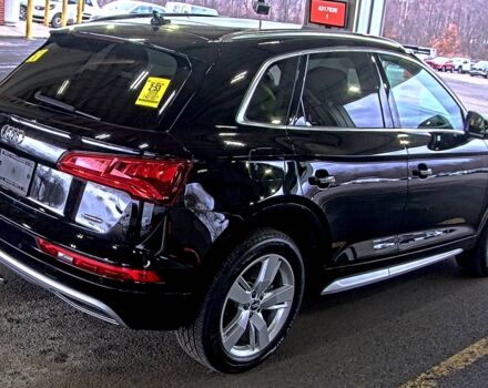 Черный Ауди Ку 5, объемом двигателя 2 л и пробегом 227 тыс. км за 20300 $, фото 3 на Automoto.ua