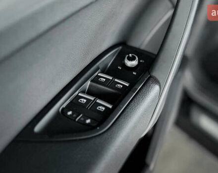 Черный Ауди Ку 5, объемом двигателя 1.98 л и пробегом 68 тыс. км за 28800 $, фото 35 на Automoto.ua