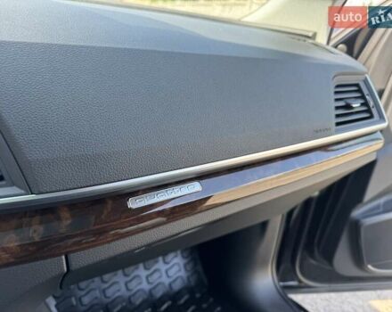 Черный Ауди Ку 5, объемом двигателя 1.98 л и пробегом 84 тыс. км за 28900 $, фото 88 на Automoto.ua