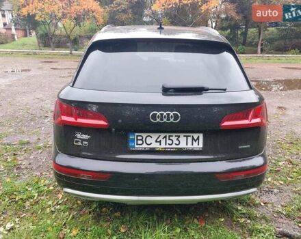 Чорний Ауді Ку 5, об'ємом двигуна 1.98 л та пробігом 83 тис. км за 28500 $, фото 9 на Automoto.ua