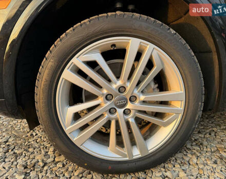 Черный Ауди Ку 5, объемом двигателя 1.98 л и пробегом 113 тыс. км за 27700 $, фото 57 на Automoto.ua