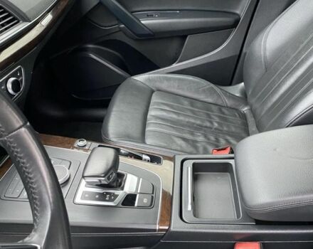 Чорний Ауді Ку 5, об'ємом двигуна 2 л та пробігом 115 тис. км за 25000 $, фото 14 на Automoto.ua