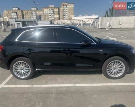 Черный Ауди Ку 5, объемом двигателя 2 л и пробегом 128 тыс. км за 45300 $, фото 6 на Automoto.ua