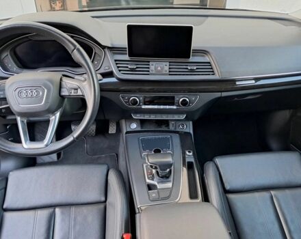 Черный Ауди Ку 5, объемом двигателя 2 л и пробегом 73 тыс. км за 15999 $, фото 8 на Automoto.ua