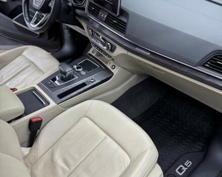 Чорний Ауді Ку 5, об'ємом двигуна 1.98 л та пробігом 99 тис. км за 28500 $, фото 38 на Automoto.ua