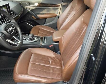 Черный Ауди Ку 5, объемом двигателя 2 л и пробегом 103 тыс. км за 26500 $, фото 25 на Automoto.ua