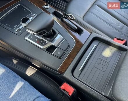 Черный Ауди Ку 5, объемом двигателя 1.98 л и пробегом 84 тыс. км за 28900 $, фото 96 на Automoto.ua