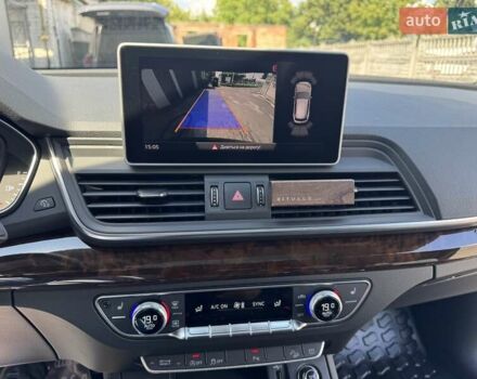 Черный Ауди Ку 5, объемом двигателя 1.98 л и пробегом 84 тыс. км за 28900 $, фото 89 на Automoto.ua