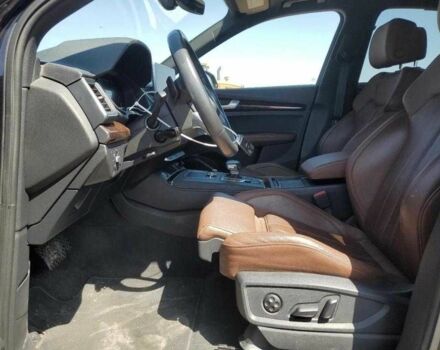 Черный Ауди Ку 5, объемом двигателя 2 л и пробегом 56 тыс. км за 11000 $, фото 6 на Automoto.ua