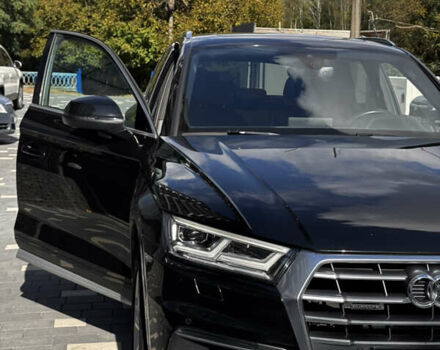 Чорний Ауді Ку 5, об'ємом двигуна 2 л та пробігом 108 тис. км за 29200 $, фото 1 на Automoto.ua