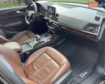 Черный Ауди Ку 5, объемом двигателя 2 л и пробегом 103 тыс. км за 26500 $, фото 47 на Automoto.ua