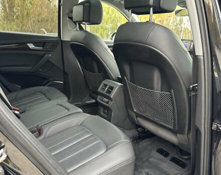 Черный Ауди Ку 5, объемом двигателя 2 л и пробегом 200 тыс. км за 19200 $, фото 6 на Automoto.ua