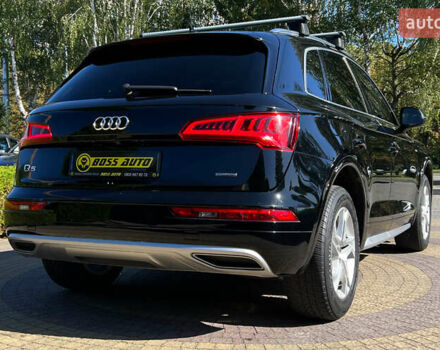 Черный Ауди Ку 5, объемом двигателя 2 л и пробегом 115 тыс. км за 24650 $, фото 6 на Automoto.ua