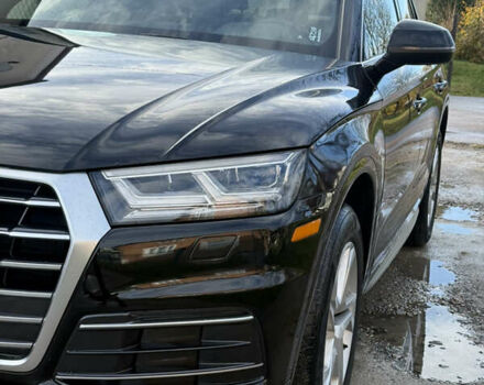 Чорний Ауді Ку 5, об'ємом двигуна 2 л та пробігом 147 тис. км за 22500 $, фото 8 на Automoto.ua