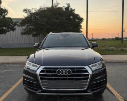 Черный Ауди Ку 5, объемом двигателя 2 л и пробегом 33 тыс. км за 13300 $, фото 1 на Automoto.ua