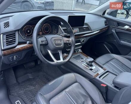 Черный Ауди Ку 5, объемом двигателя 1.98 л и пробегом 86 тыс. км за 28900 $, фото 8 на Automoto.ua