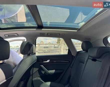 Черный Ауди Ку 5, объемом двигателя 1.98 л и пробегом 84 тыс. км за 28900 $, фото 81 на Automoto.ua