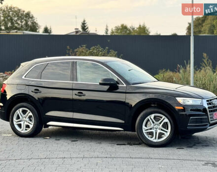 Черный Ауди Ку 5, объемом двигателя 0 л и пробегом 180 тыс. км за 25000 $, фото 6 на Automoto.ua