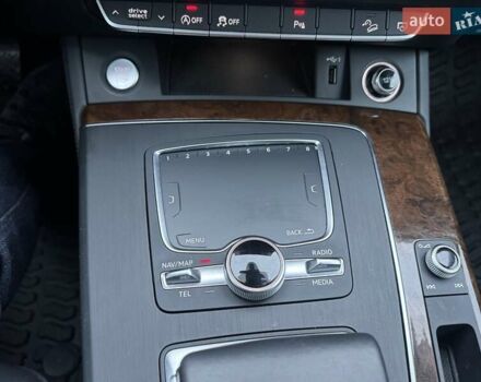 Черный Ауди Ку 5, объемом двигателя 1.98 л и пробегом 86 тыс. км за 28900 $, фото 15 на Automoto.ua