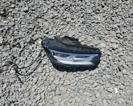 Черный Ауди Ку 5, объемом двигателя 2 л и пробегом 35 тыс. км за 8500 $, фото 12 на Automoto.ua