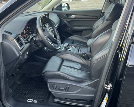 Черный Ауди Ку 5, объемом двигателя 2 л и пробегом 167 тыс. км за 24800 $, фото 3 на Automoto.ua