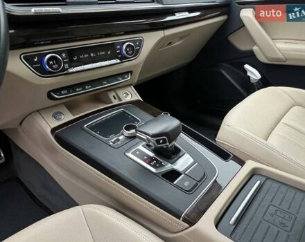 Чорний Ауді Ку 5, об'ємом двигуна 1.98 л та пробігом 108 тис. км за 25300 $, фото 10 на Automoto.ua