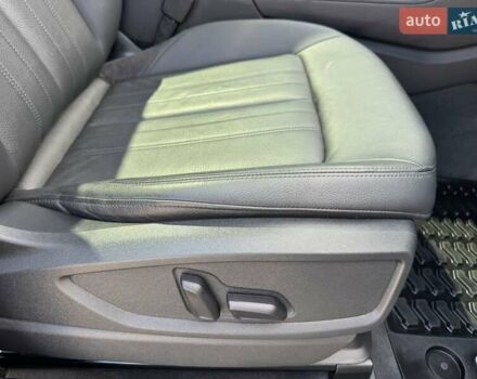 Черный Ауди Ку 5, объемом двигателя 1.98 л и пробегом 84 тыс. км за 28900 $, фото 73 на Automoto.ua