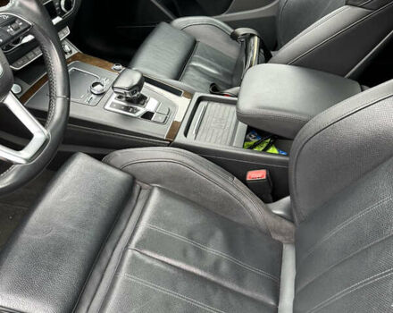 Черный Ауди Ку 5, объемом двигателя 1.98 л и пробегом 102 тыс. км за 31500 $, фото 16 на Automoto.ua